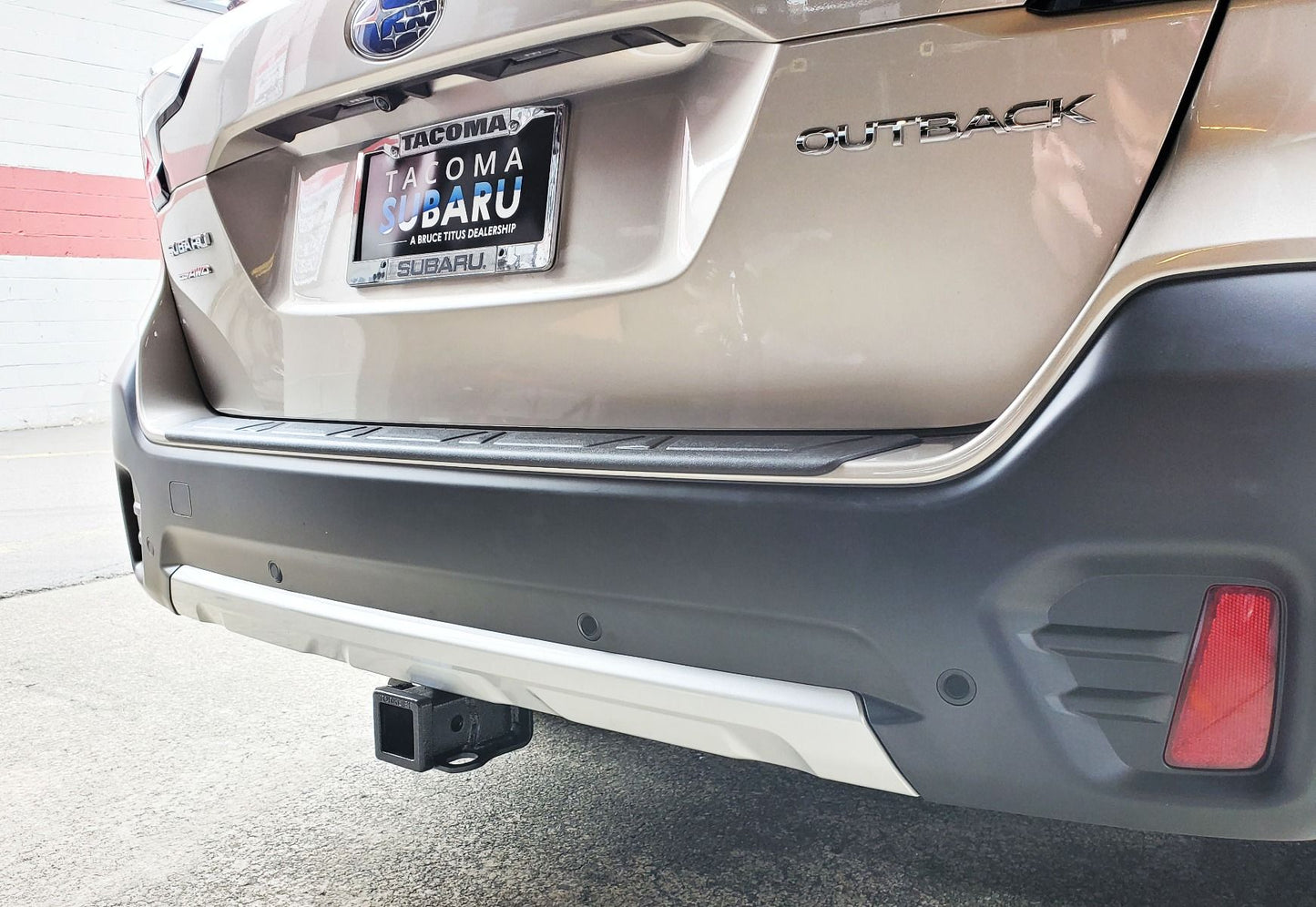 EcoHitch - 2020-2023 Subaru Outback / 2022+ Subaru Outback Wilderness