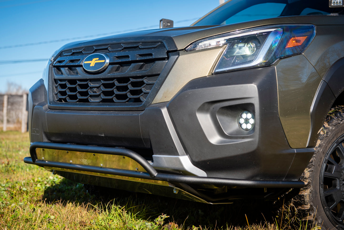 LP AVENTURE BUMPER GUARD - SMALL - (PREMIUM SERIES) - 2022-2025 Forester Wilderness